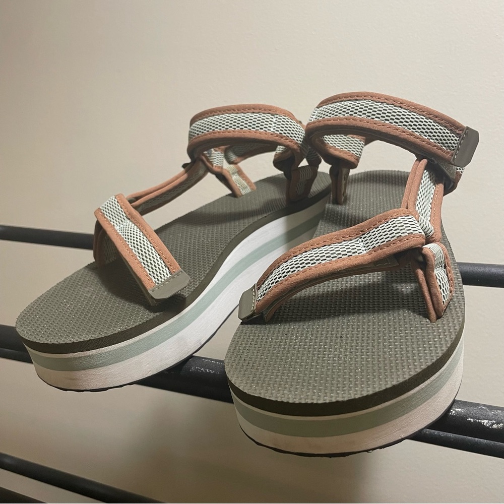 Teva’s ✨